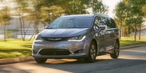 2019 Chrysler Pacifica Hybrid Sheboygan, WI