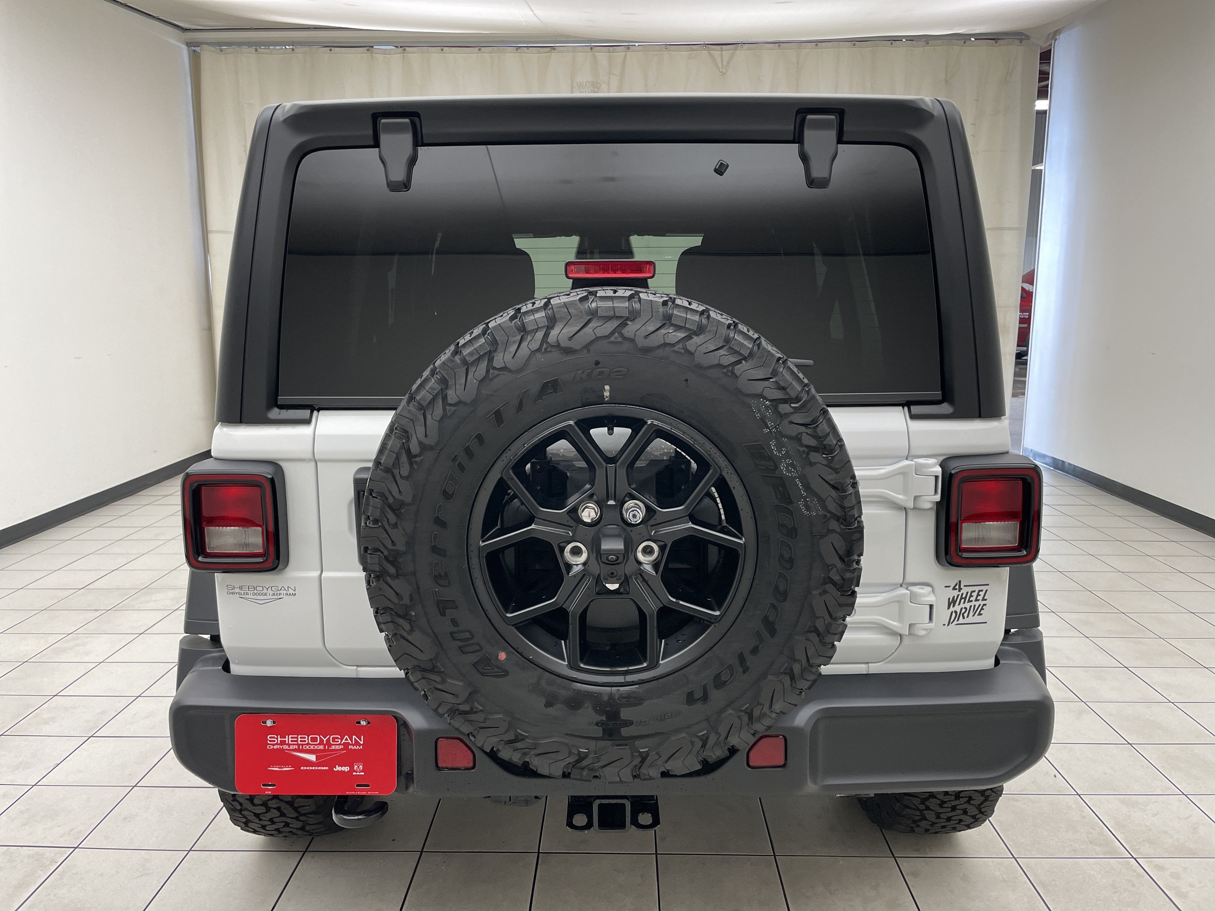 2026 Jeep Wrangler 4-Door Willys 4x4