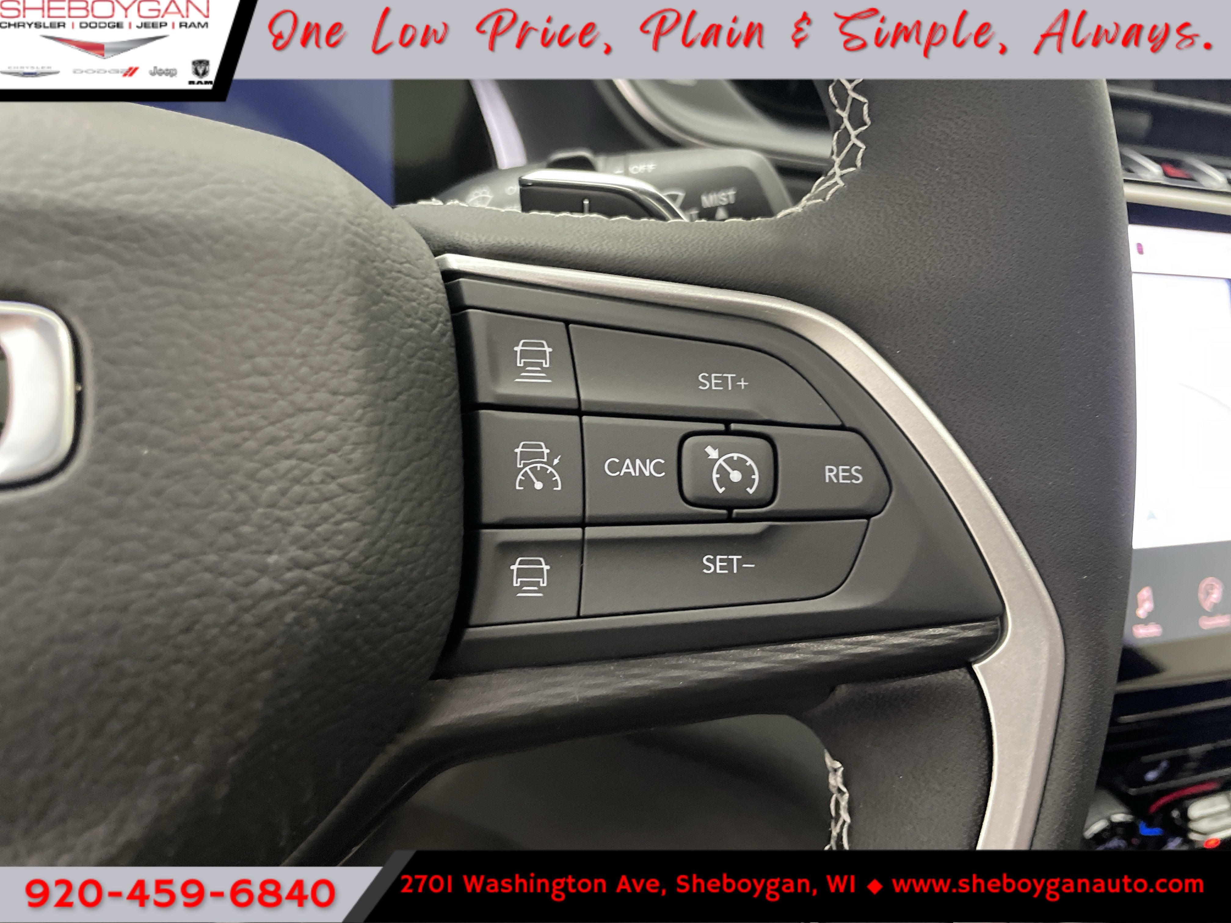 2027 Jeep Grand Cherokee GRAND CHEROKEE LAREDO X 4X4