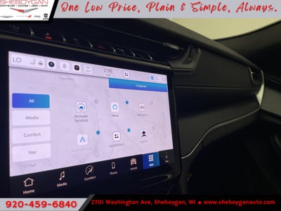 2027 Jeep Grand Cherokee GRAND CHEROKEE LAREDO X 4X4