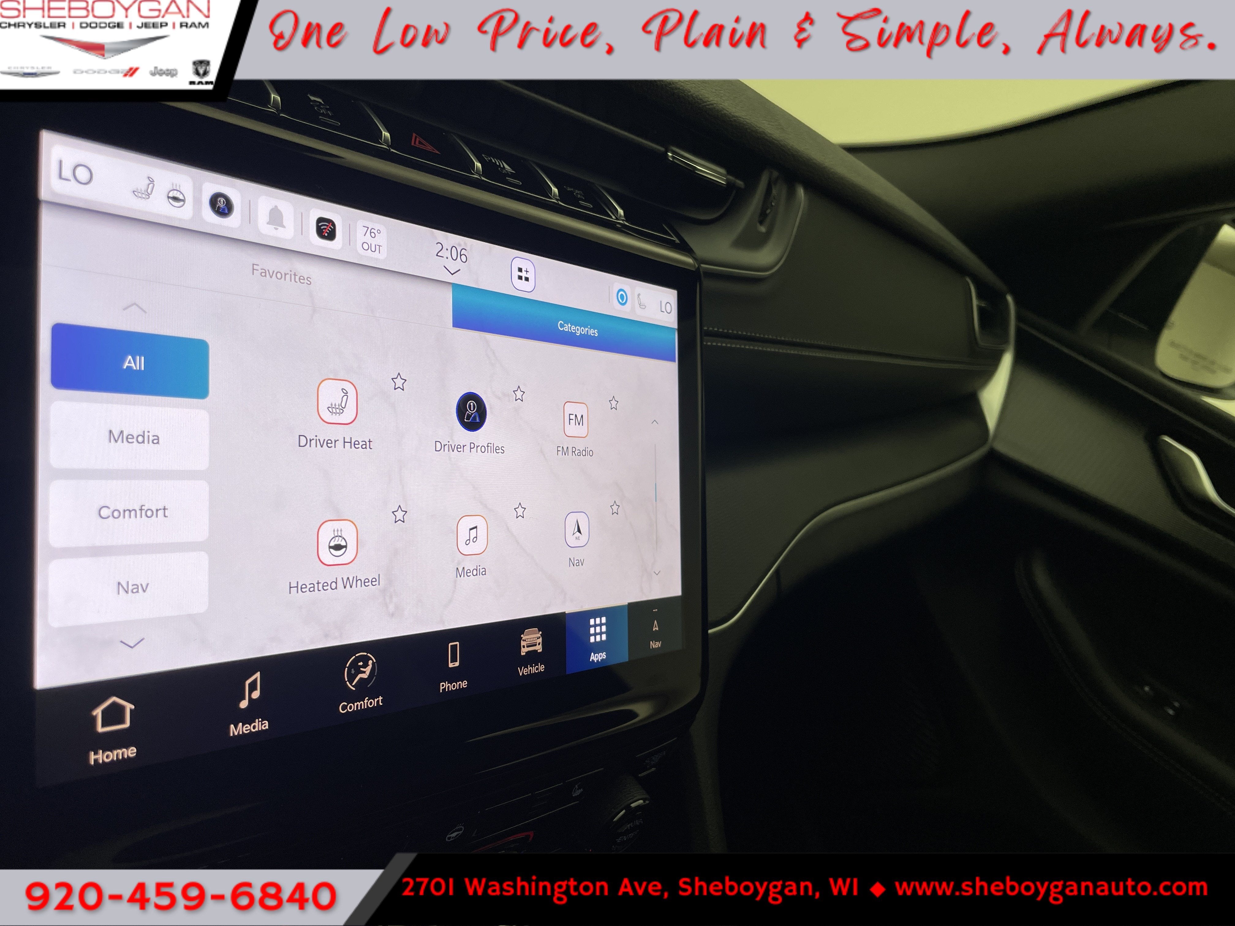 2027 Jeep Grand Cherokee GRAND CHEROKEE LAREDO X 4X4