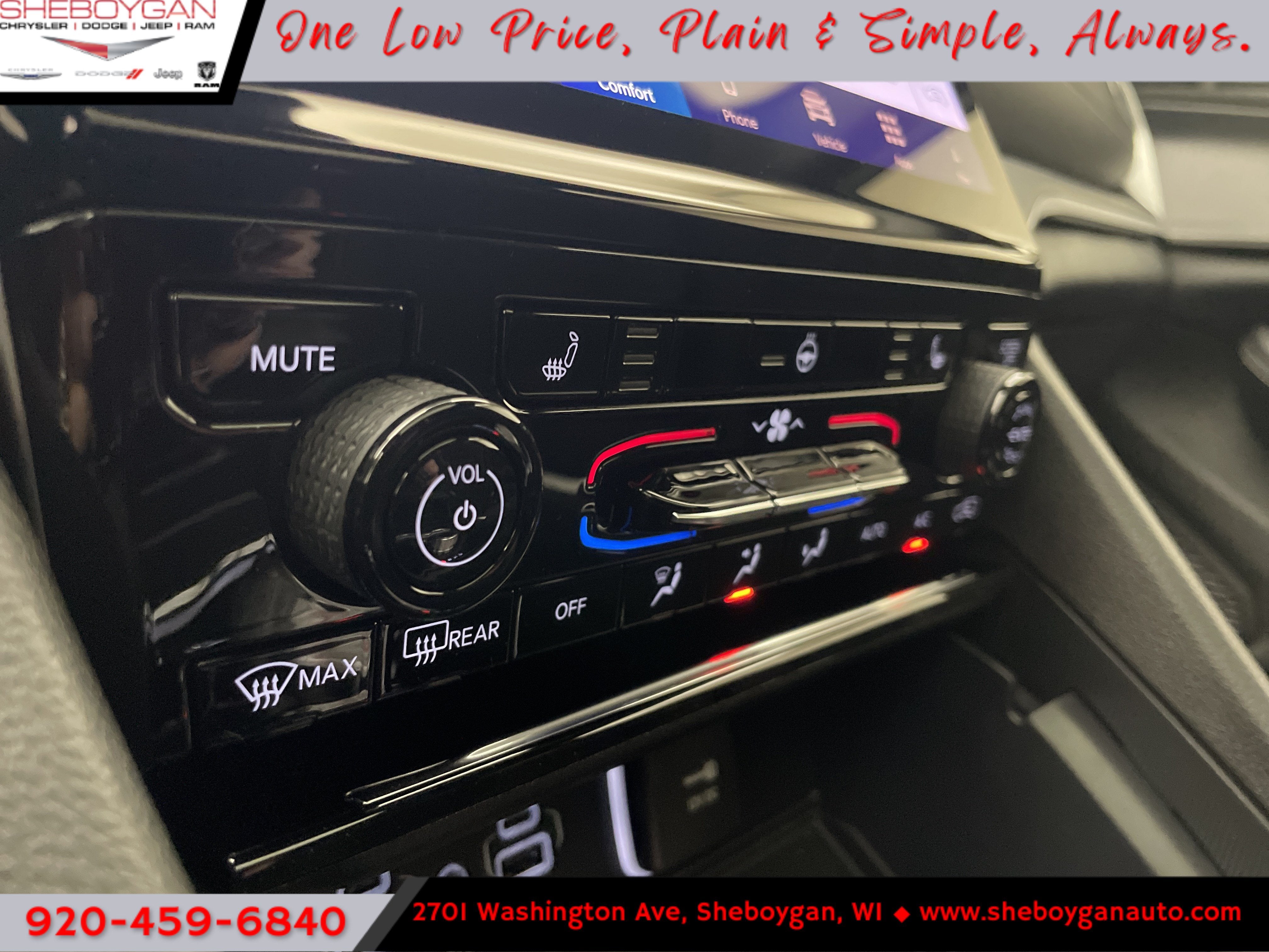 2027 Jeep Grand Cherokee GRAND CHEROKEE LAREDO X 4X4