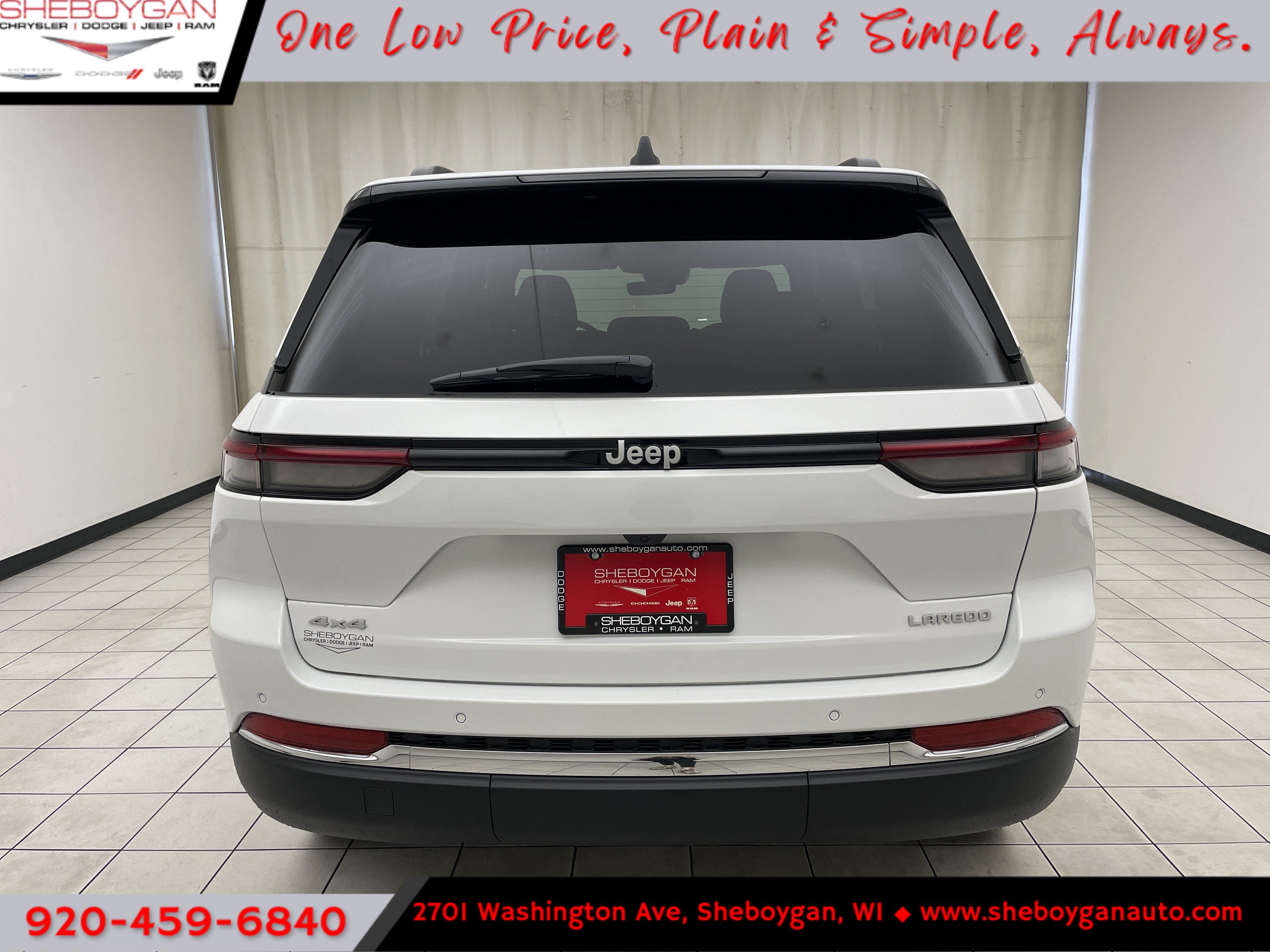2027 Jeep Grand Cherokee GRAND CHEROKEE LAREDO X 4X4