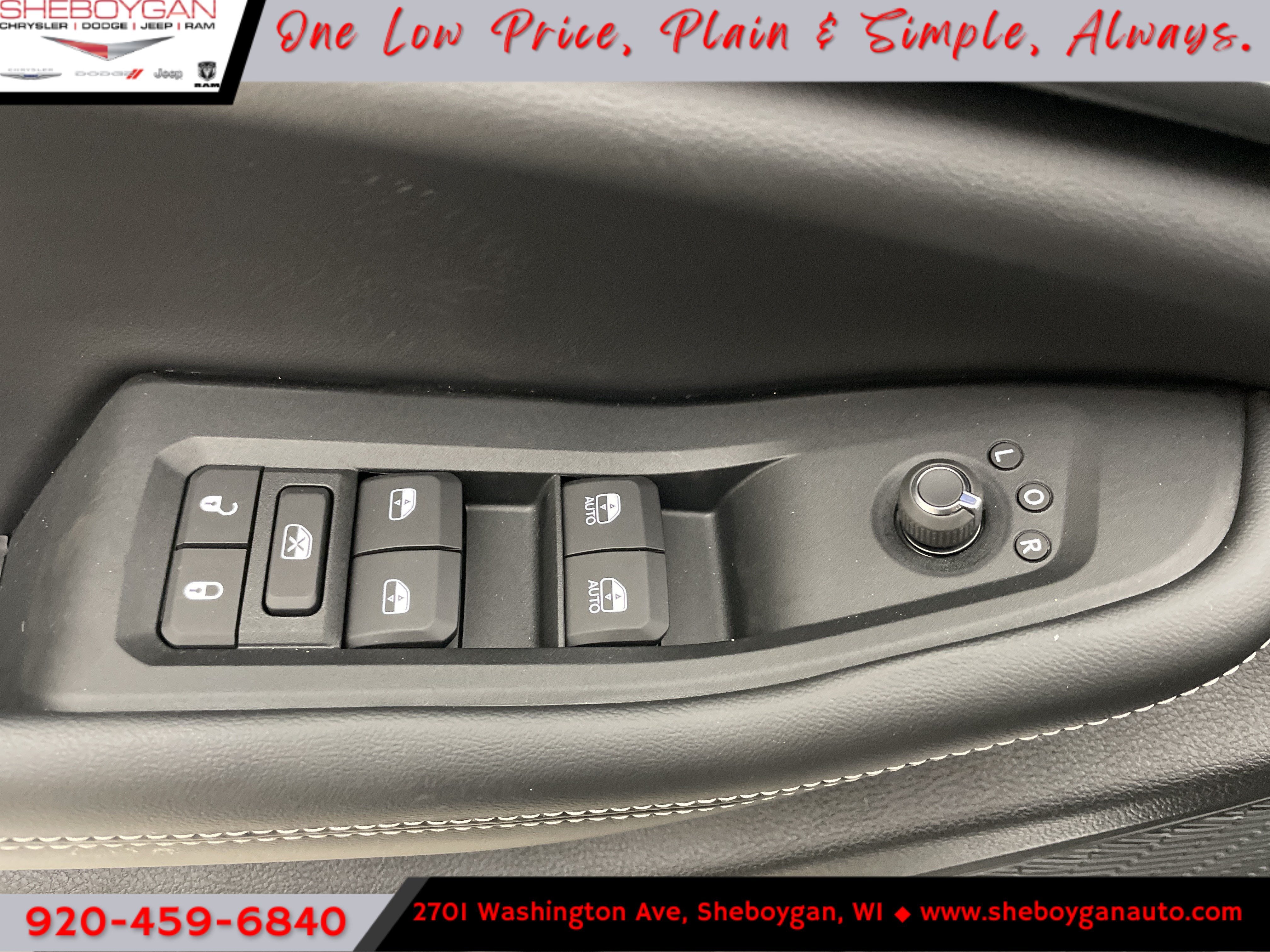 2027 Jeep Grand Cherokee GRAND CHEROKEE LAREDO X 4X4