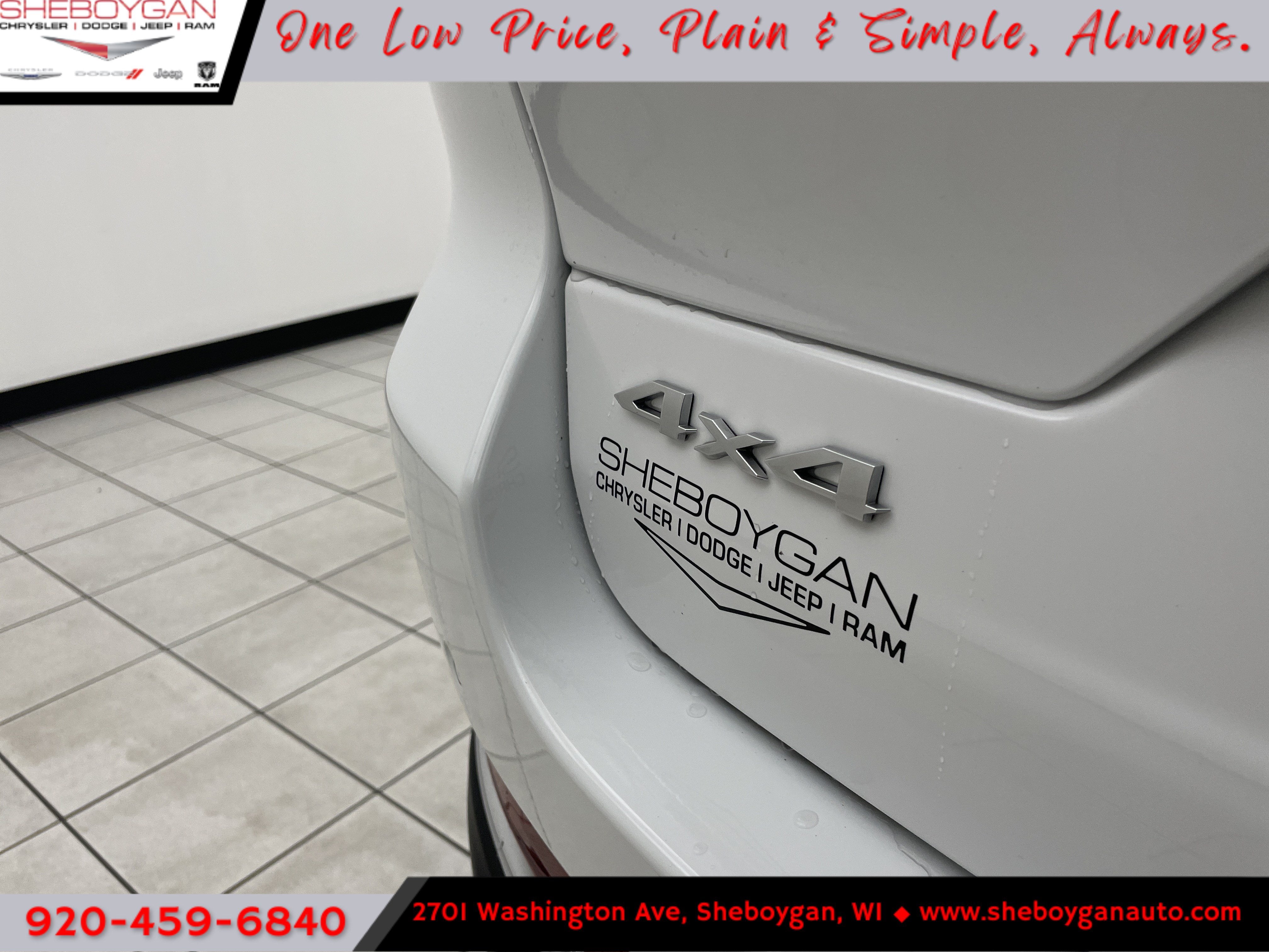 2027 Jeep Grand Cherokee GRAND CHEROKEE LAREDO X 4X4