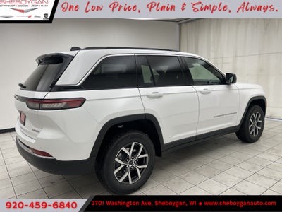 2027 Jeep Grand Cherokee GRAND CHEROKEE LAREDO X 4X4