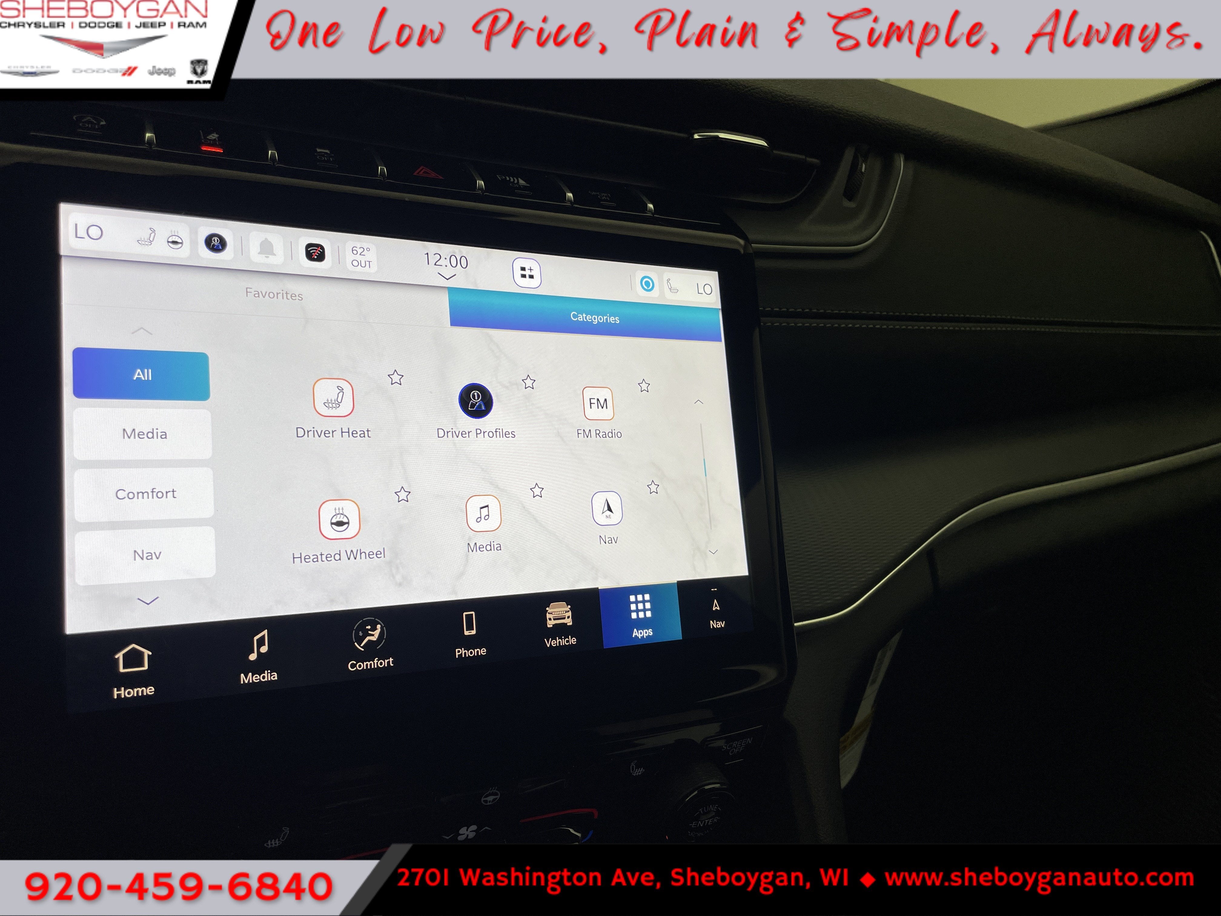 2027 Jeep Grand Cherokee GRAND CHEROKEE LAREDO X 4X4