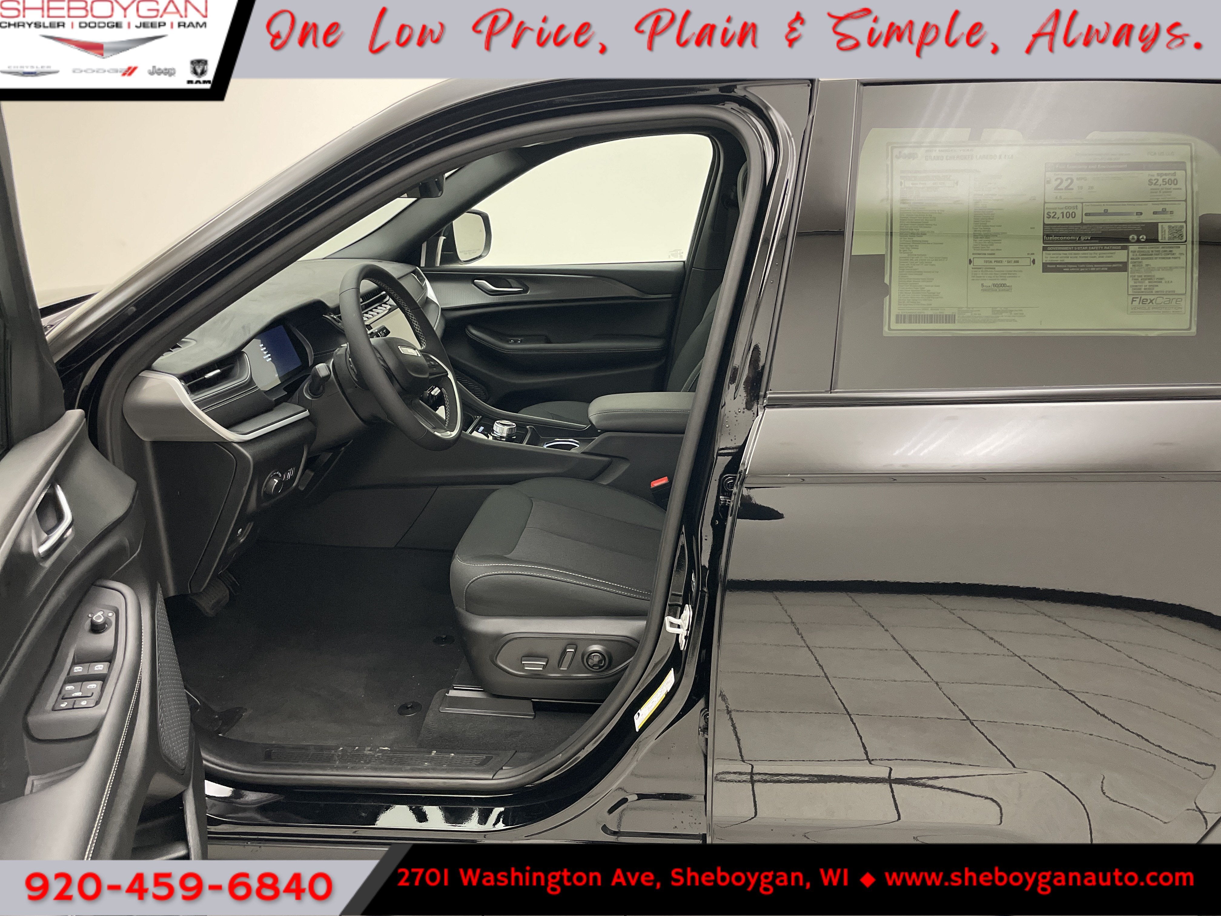 2027 Jeep Grand Cherokee GRAND CHEROKEE LAREDO X 4X4