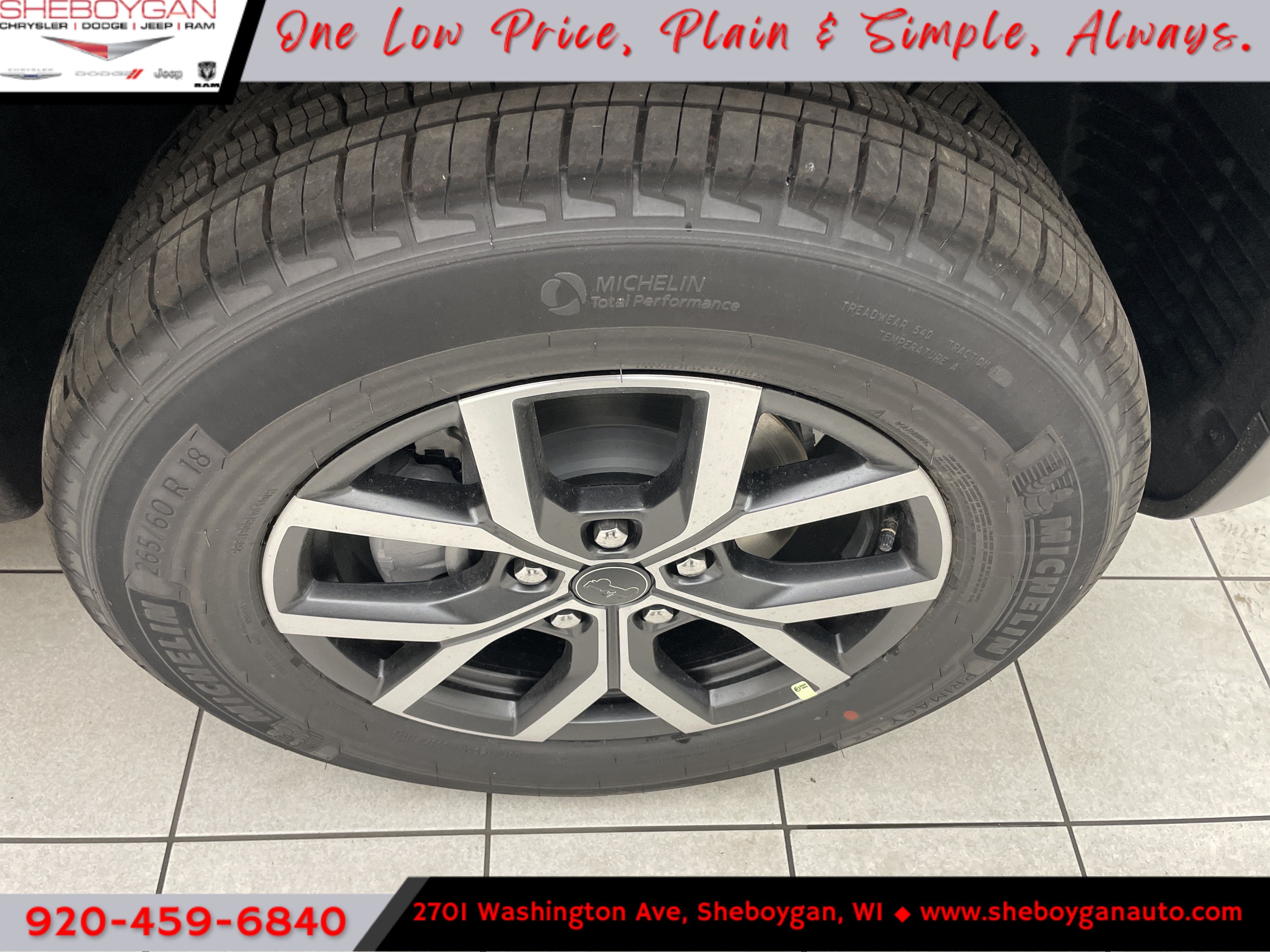 2027 Jeep Grand Cherokee GRAND CHEROKEE LAREDO X 4X4