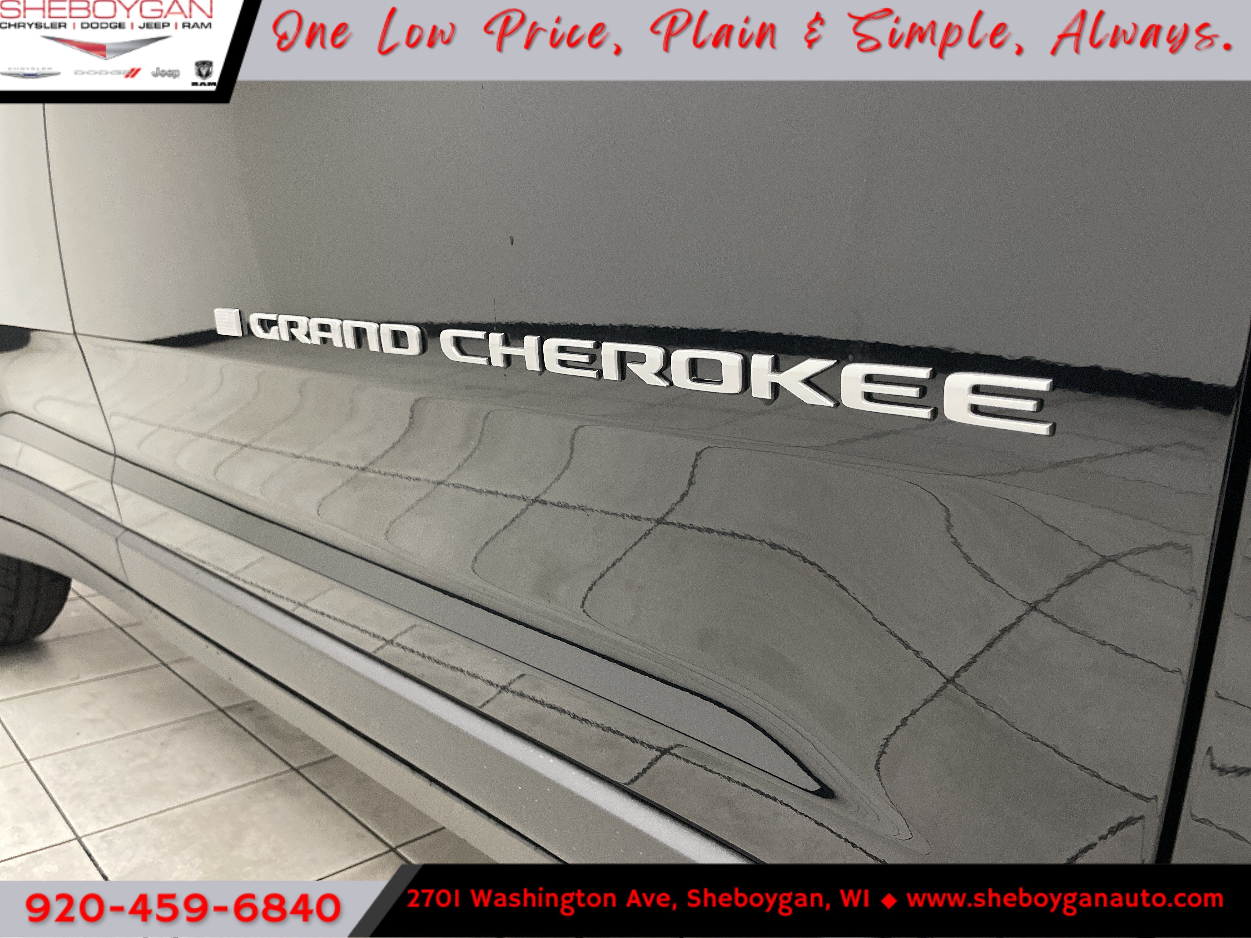 2027 Jeep Grand Cherokee GRAND CHEROKEE LAREDO X 4X4
