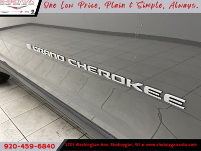 2027 Jeep Grand Cherokee GRAND CHEROKEE LAREDO X 4X4