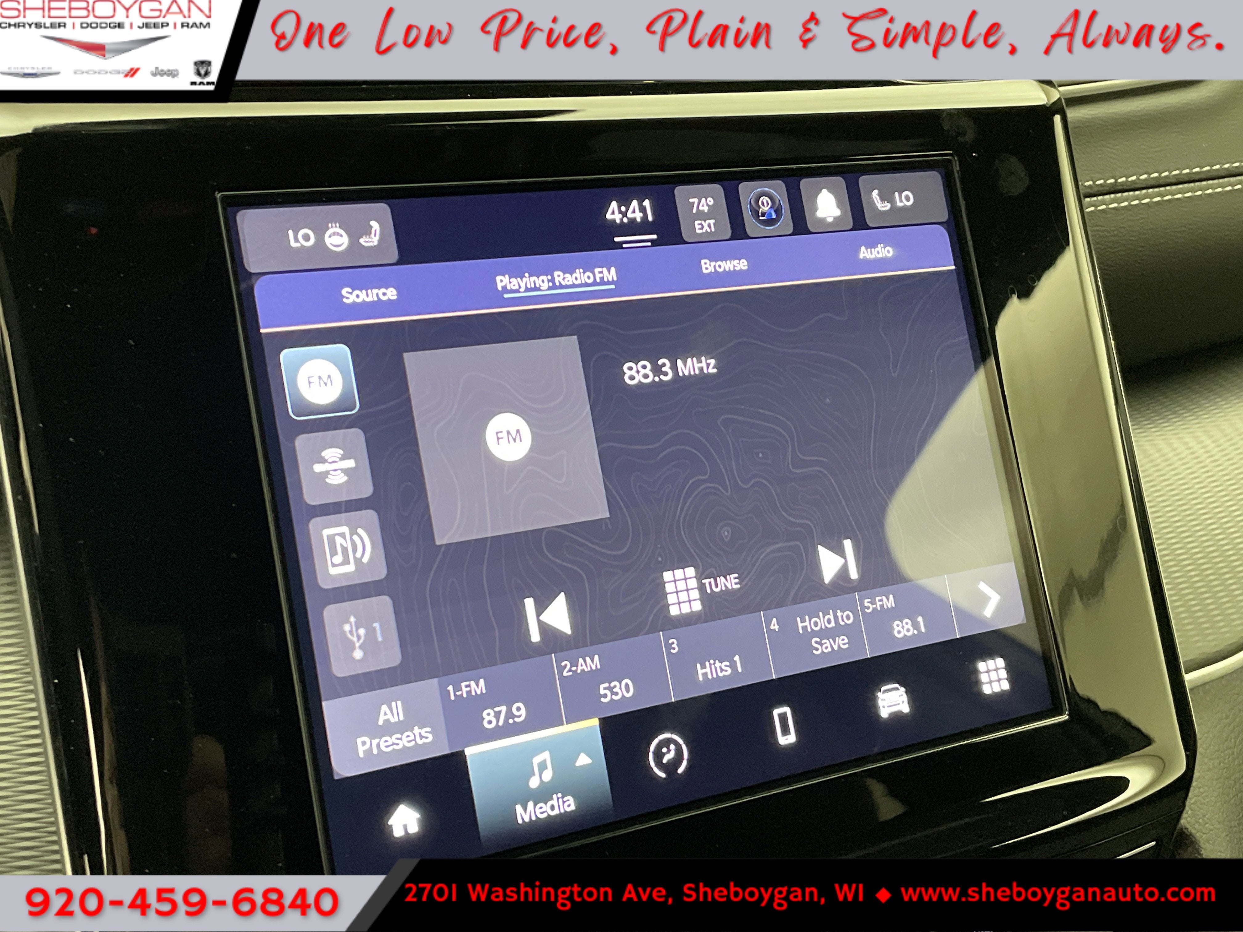 2025 Jeep Grand Cherokee GRAND CHEROKEE LAREDO 4X4