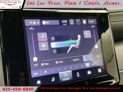 2025 Jeep Grand Cherokee GRAND CHEROKEE LAREDO 4X4