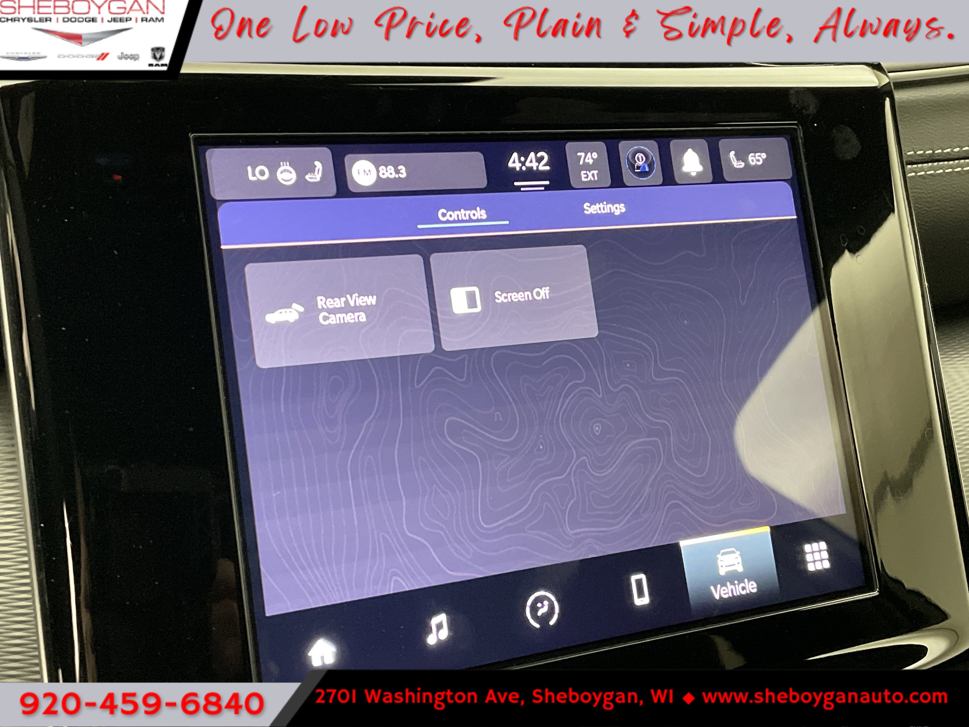 2025 Jeep Grand Cherokee GRAND CHEROKEE LAREDO 4X4