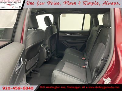 2025 Jeep Grand Cherokee GRAND CHEROKEE LAREDO 4X4