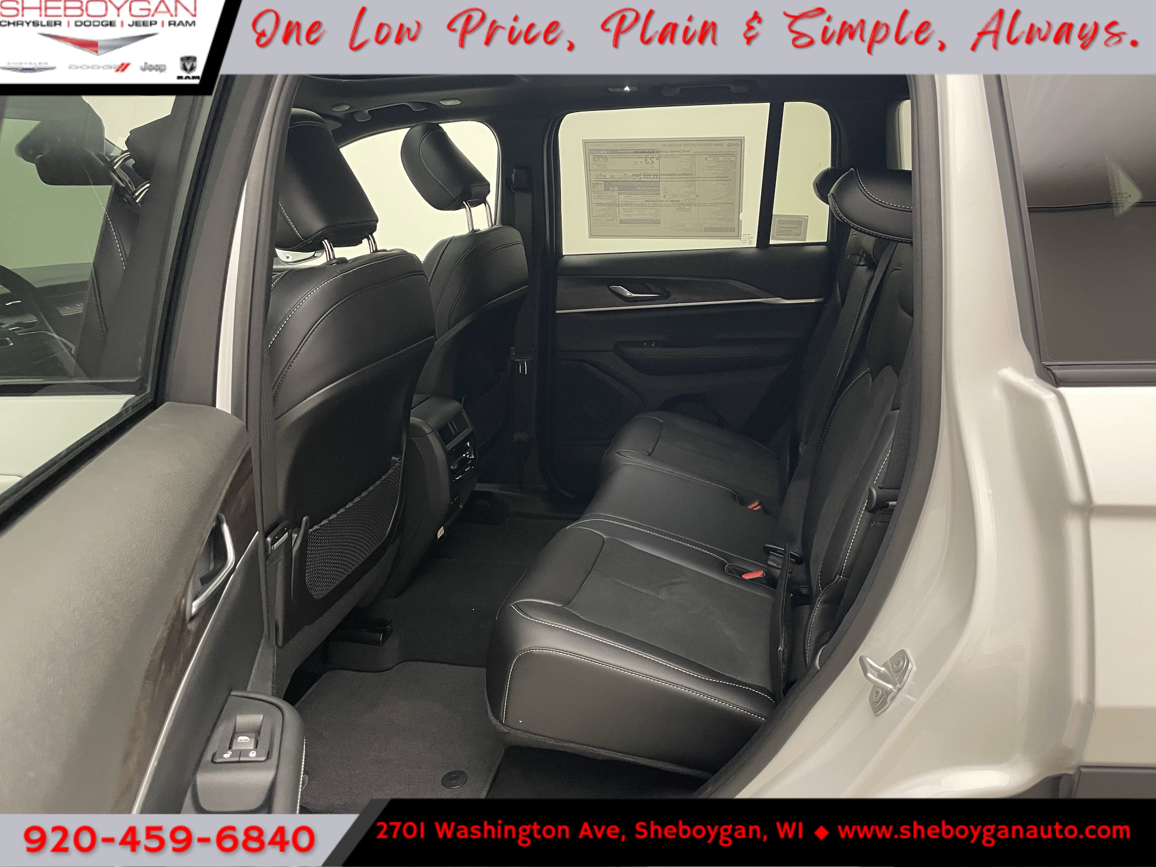 2026 Jeep Grand Cherokee GRAND CHEROKEE LAREDO ALTITUDE 4X4