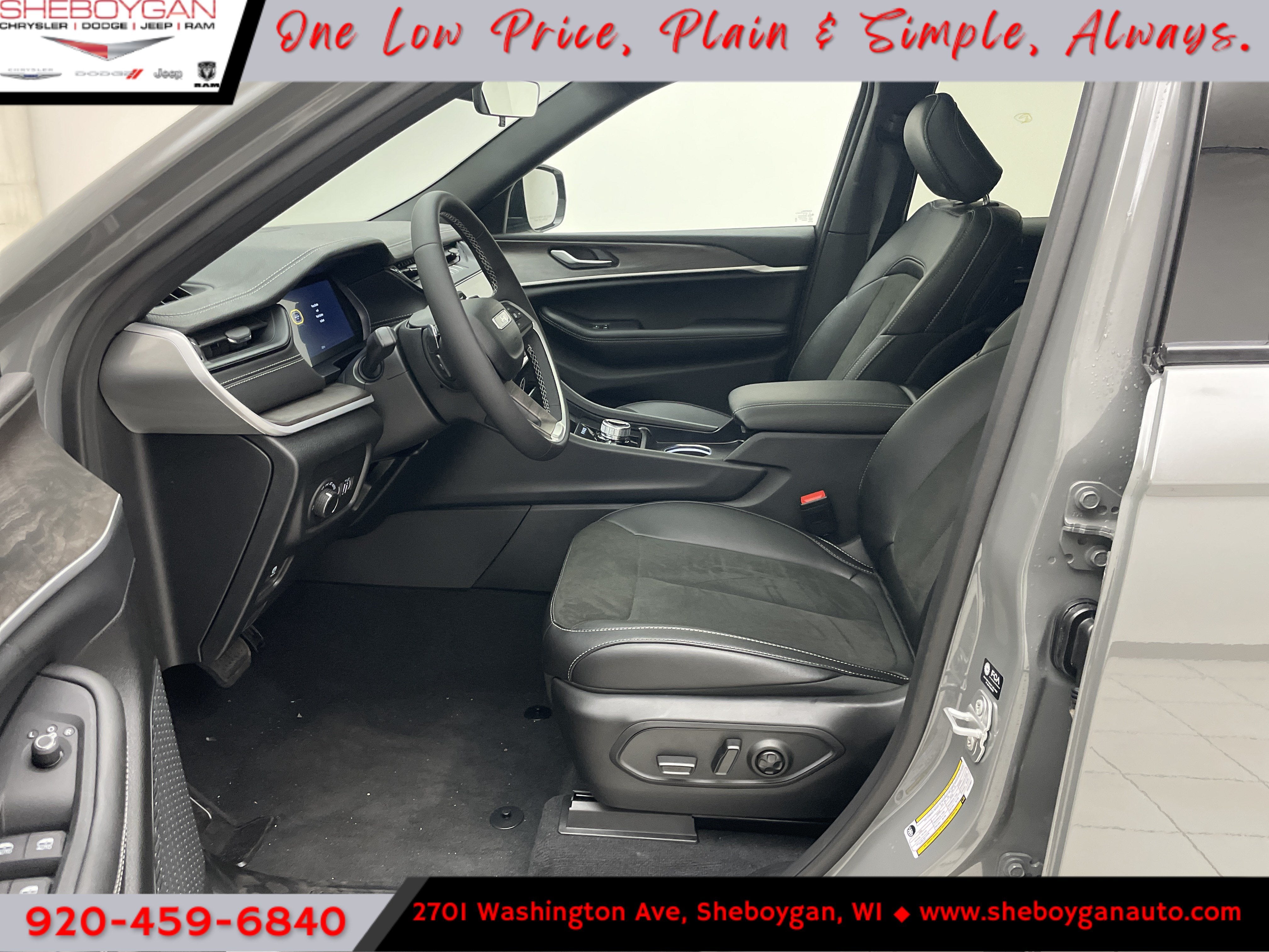 2027 Jeep Grand Cherokee GRAND CHEROKEE LAREDO ALTITUDE 4X4
