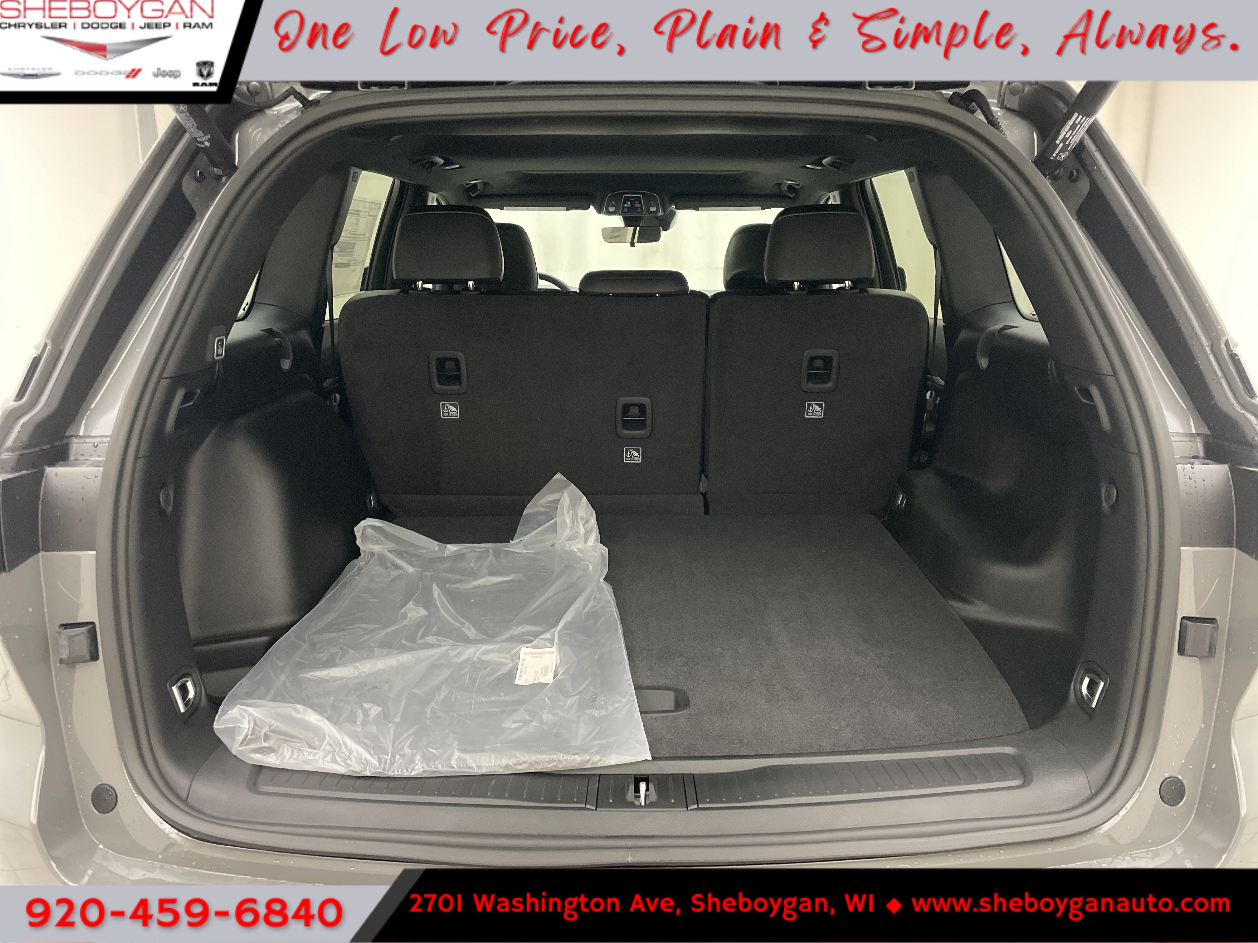 2027 Jeep Grand Cherokee GRAND CHEROKEE LAREDO ALTITUDE 4X4