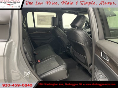 2027 Jeep Grand Cherokee GRAND CHEROKEE LAREDO ALTITUDE 4X4