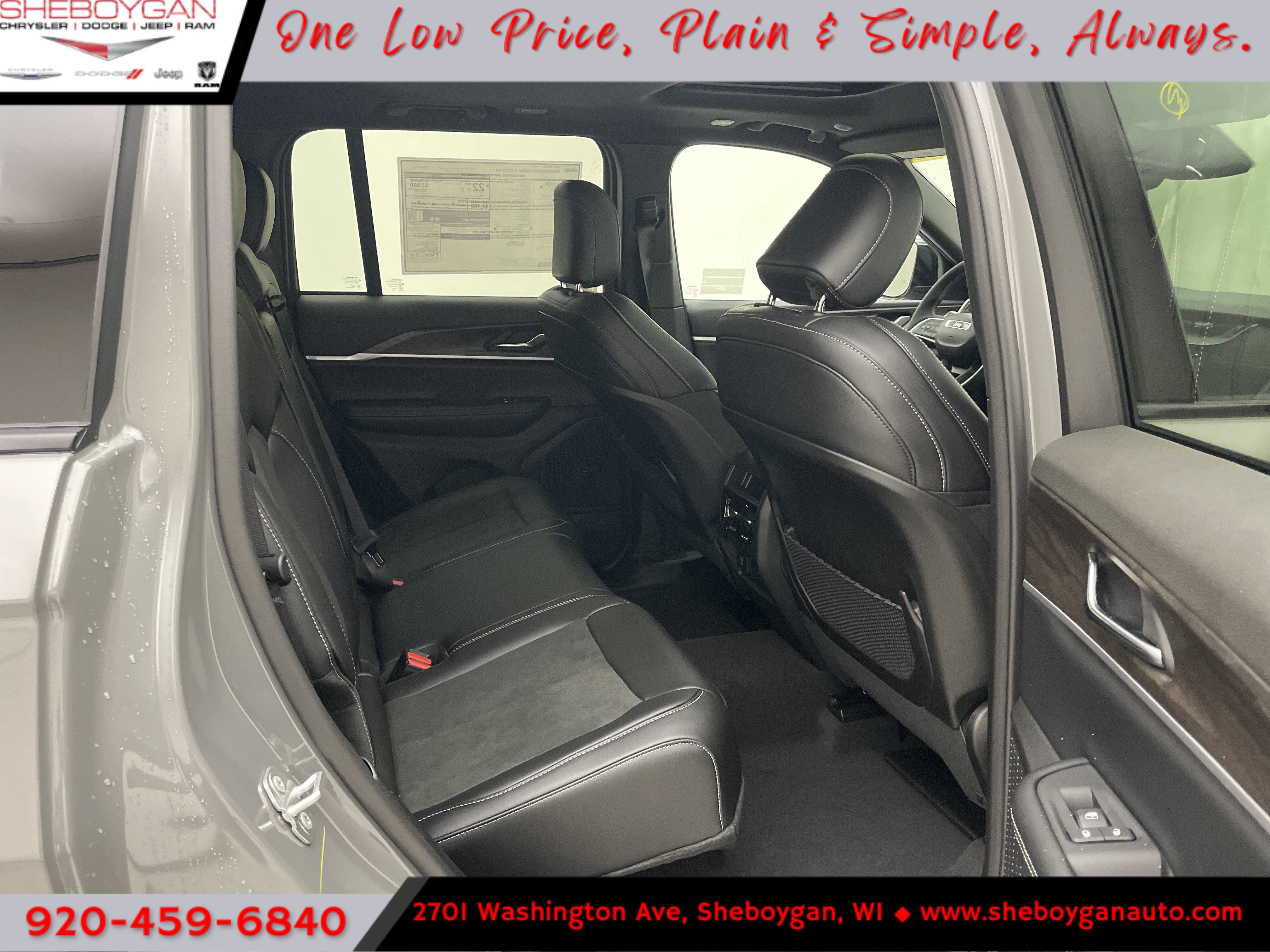 2027 Jeep Grand Cherokee GRAND CHEROKEE LAREDO ALTITUDE 4X4