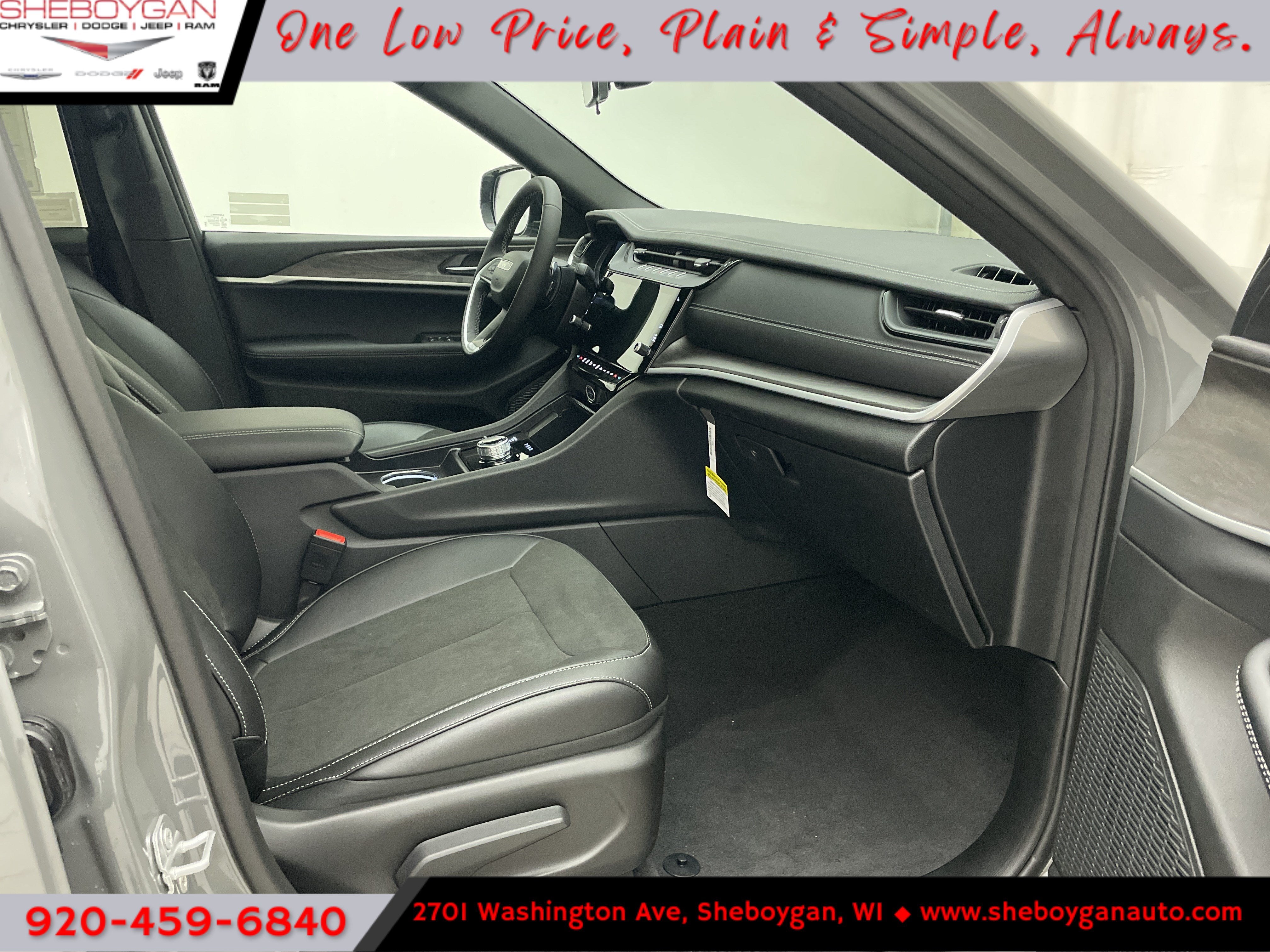 2027 Jeep Grand Cherokee GRAND CHEROKEE LAREDO ALTITUDE 4X4