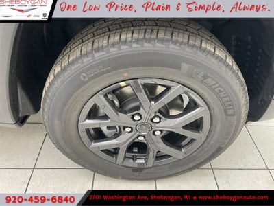 2027 Jeep Grand Cherokee GRAND CHEROKEE LAREDO ALTITUDE 4X4