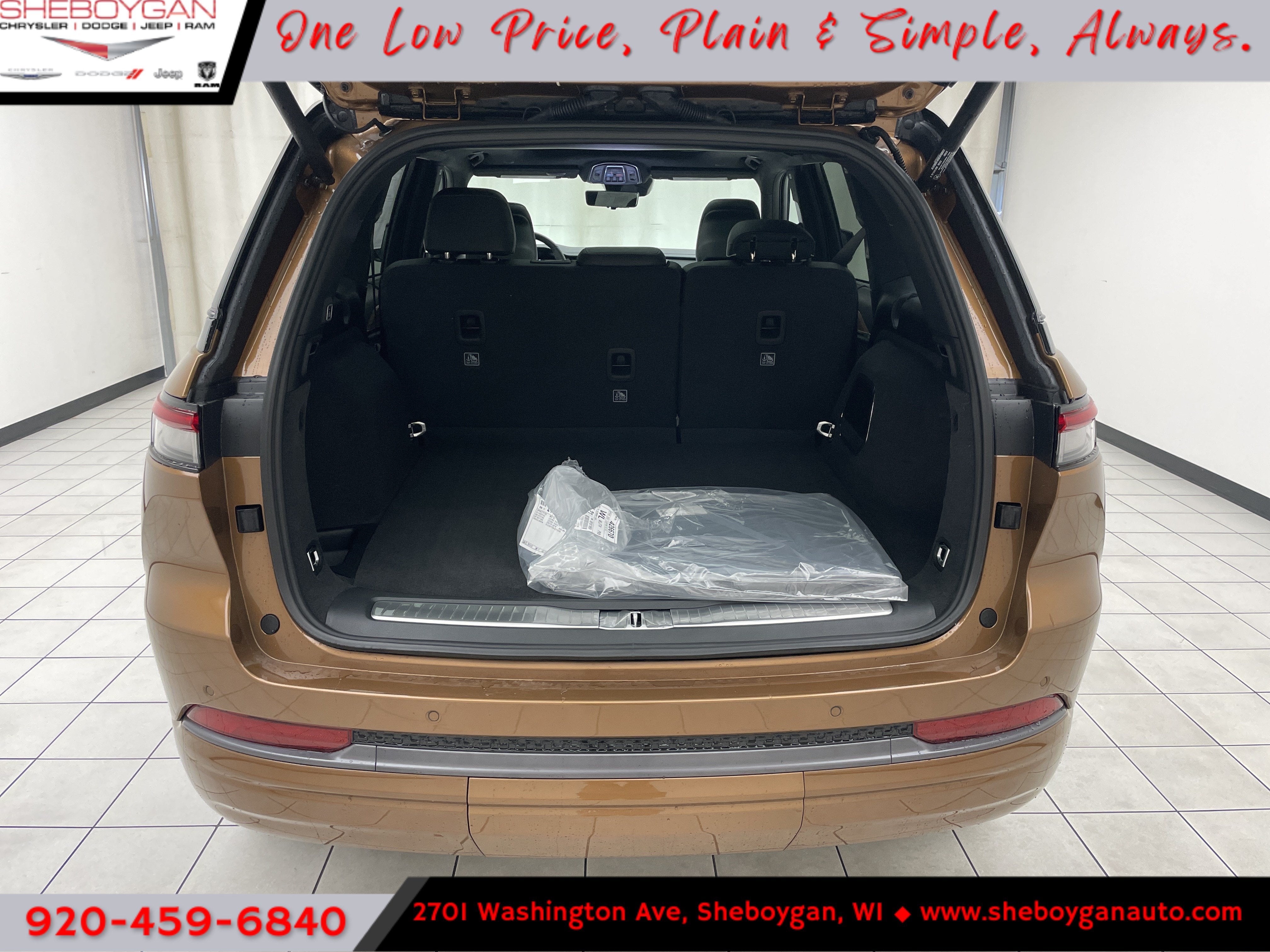 2027 Jeep Grand Cherokee GRAND CHEROKEE SUMMIT 4X4