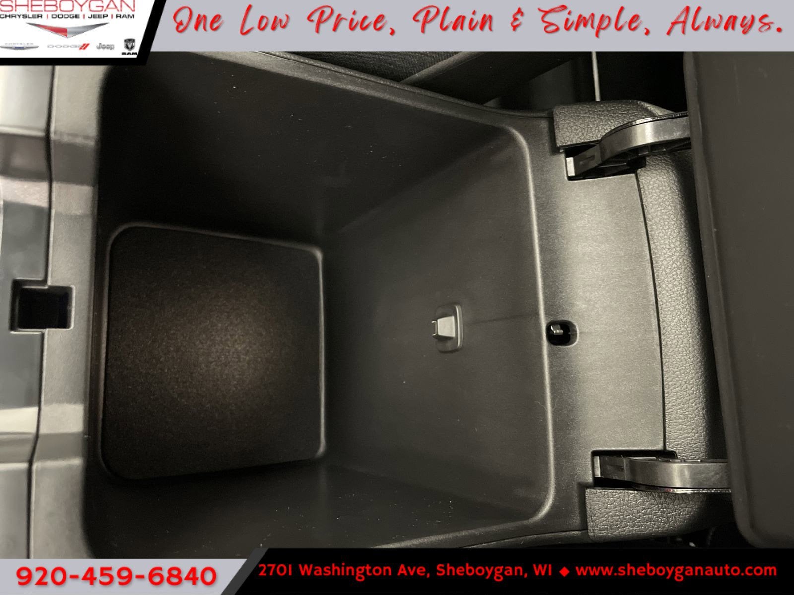 2025 Jeep Grand Cherokee GRAND CHEROKEE L ALTITUDE 4X4