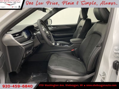 2025 Jeep Grand Cherokee GRAND CHEROKEE L ALTITUDE 4X4