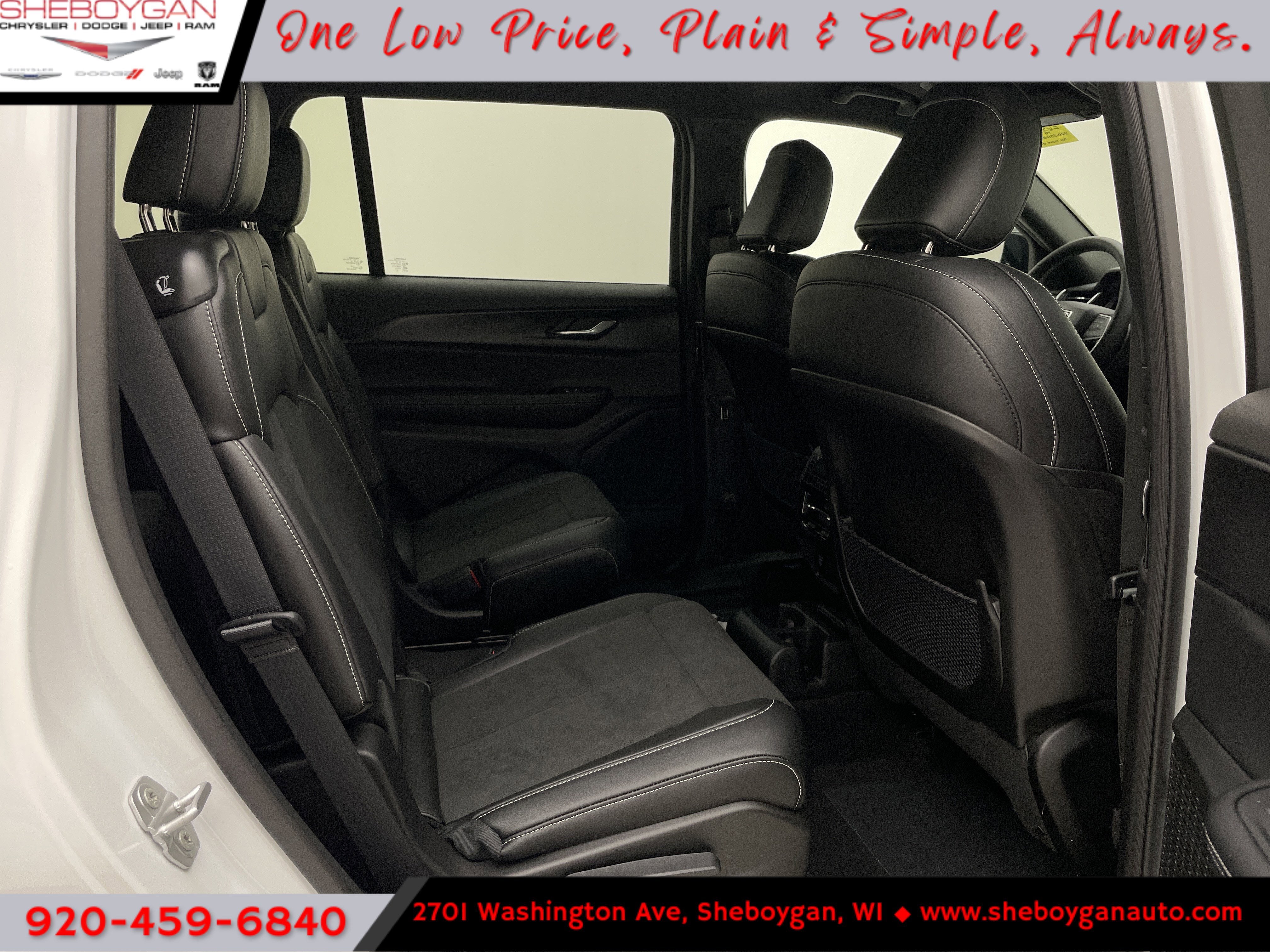 2025 Jeep Grand Cherokee GRAND CHEROKEE L ALTITUDE 4X4