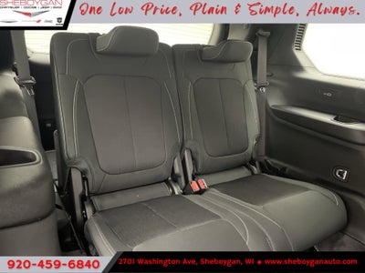 2026 Jeep Grand Cherokee GRAND CHEROKEE L LAREDO X 4X4