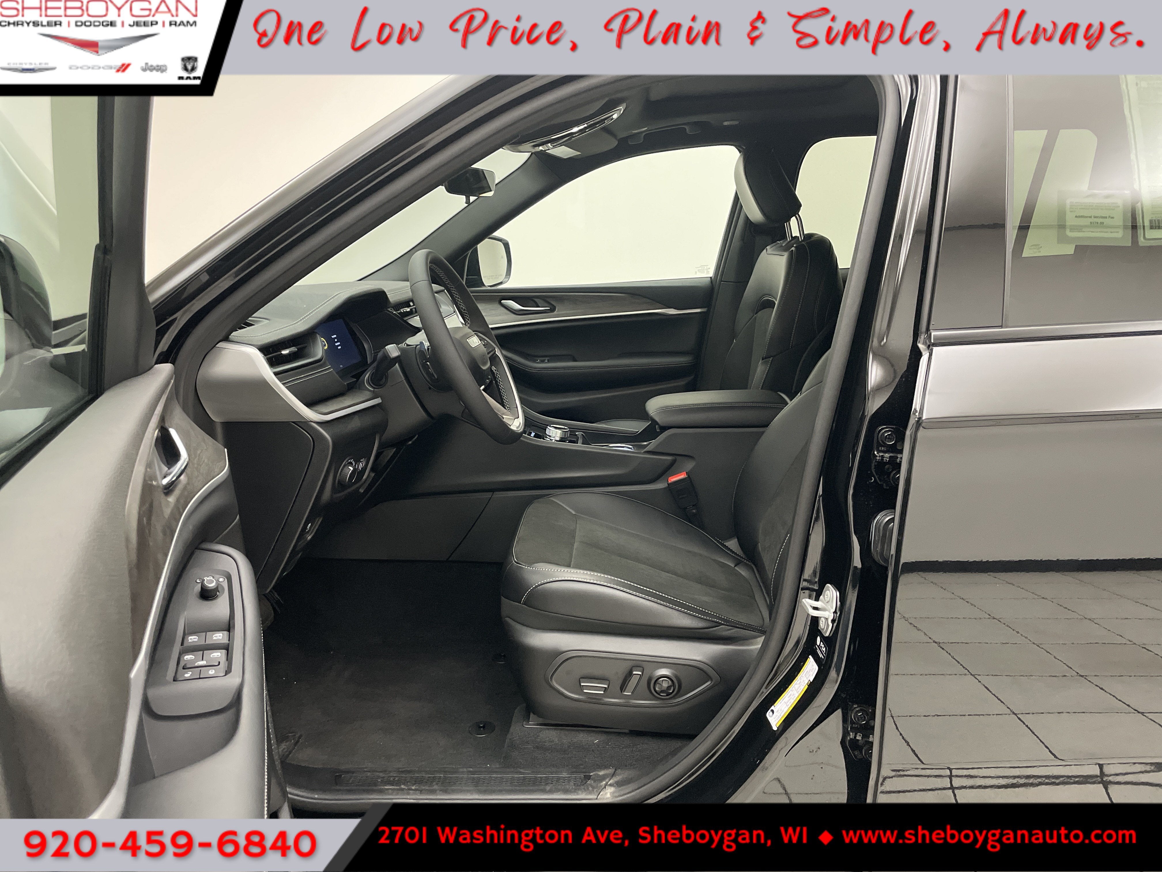 2027 Jeep Grand Cherokee GRAND CHEROKEE L LAREDO ALTITUDE 4X4