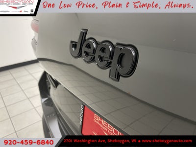 2027 Jeep Grand Cherokee GRAND CHEROKEE L LAREDO ALTITUDE 4X4