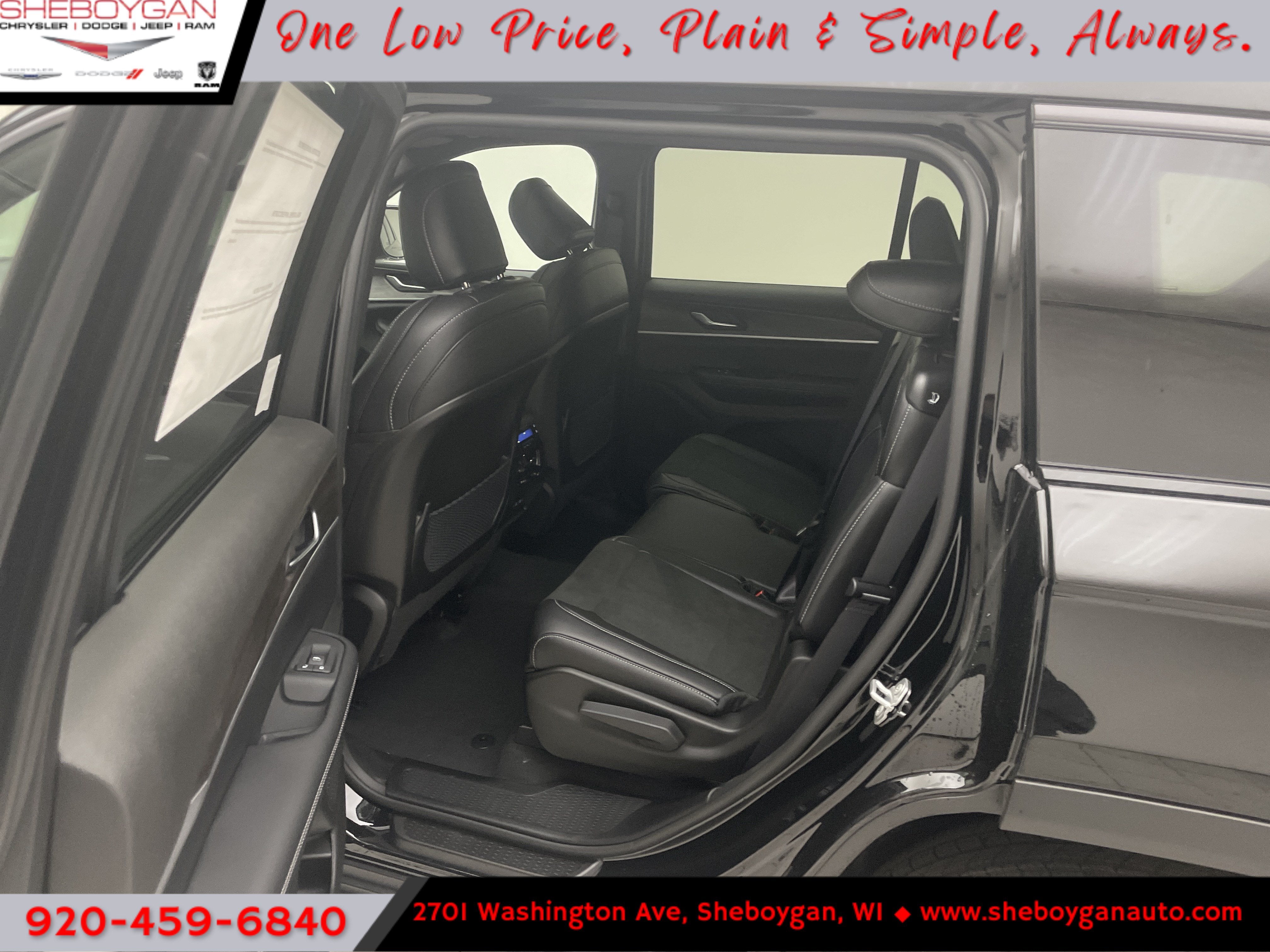 2027 Jeep Grand Cherokee GRAND CHEROKEE L LAREDO ALTITUDE 4X4
