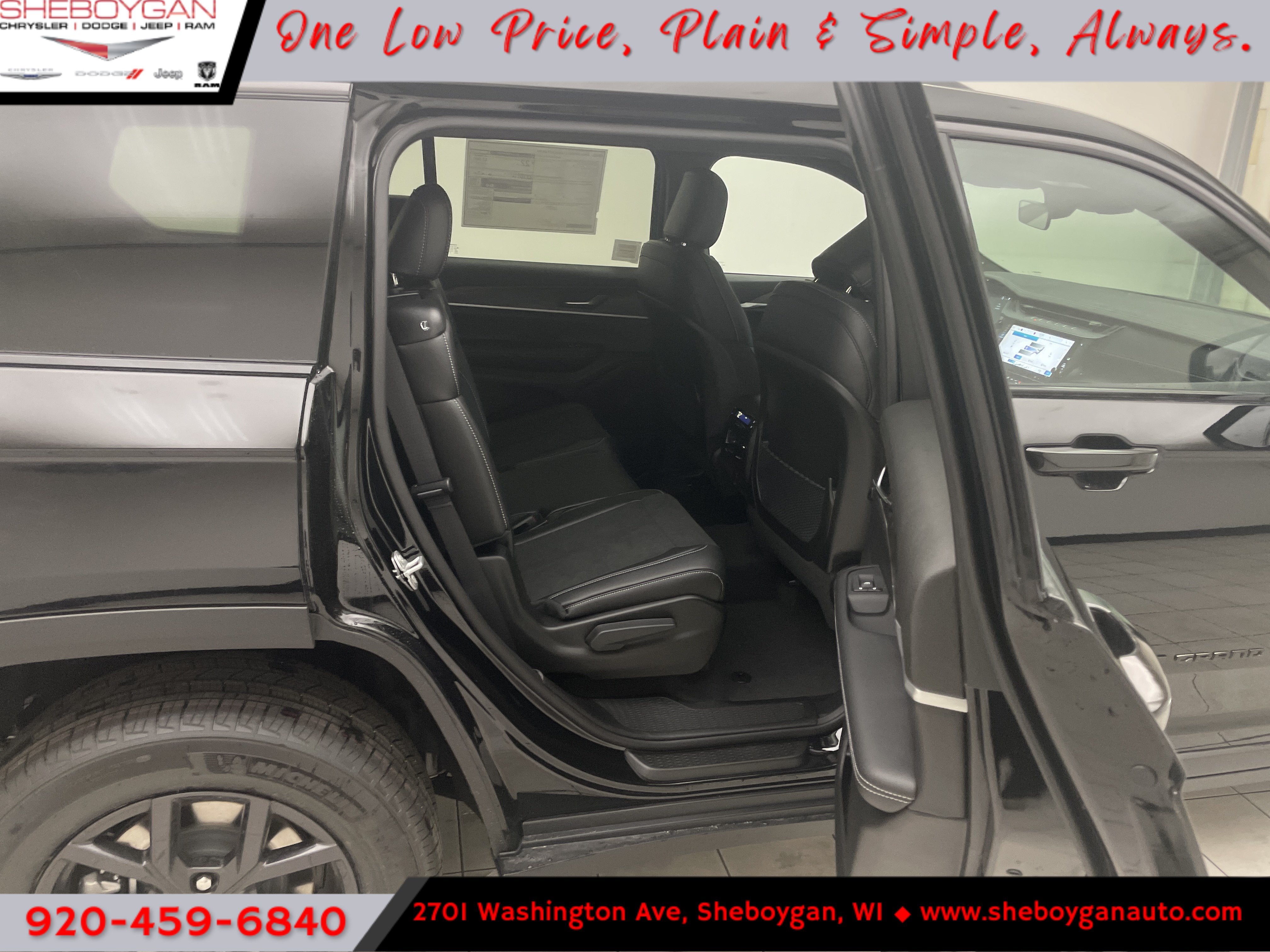 2027 Jeep Grand Cherokee GRAND CHEROKEE L LAREDO ALTITUDE 4X4