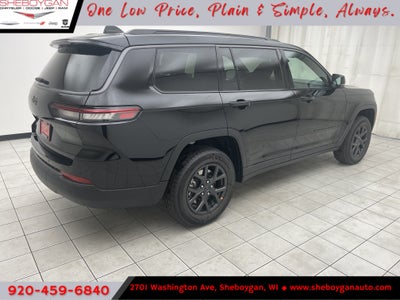 2027 Jeep Grand Cherokee GRAND CHEROKEE L LAREDO ALTITUDE 4X4
