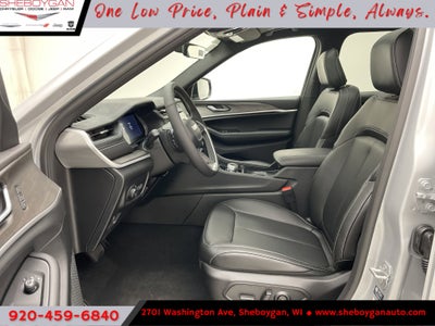 2025 Jeep Grand Cherokee GRAND CHEROKEE L LIMITED 4X4