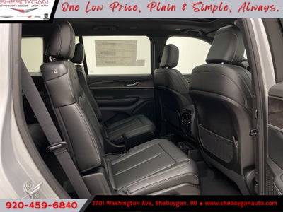 2025 Jeep Grand Cherokee GRAND CHEROKEE L LIMITED 4X4