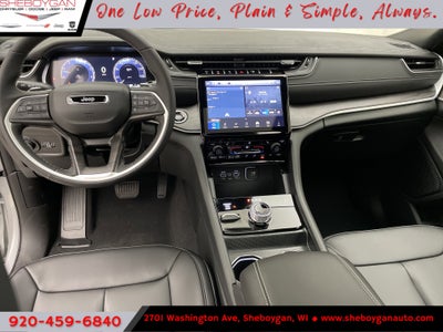 2025 Jeep Grand Cherokee GRAND CHEROKEE L LIMITED 4X4