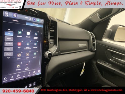 2026 RAM 1500 Big Horn Crew Cab 4x4 5'7' Box