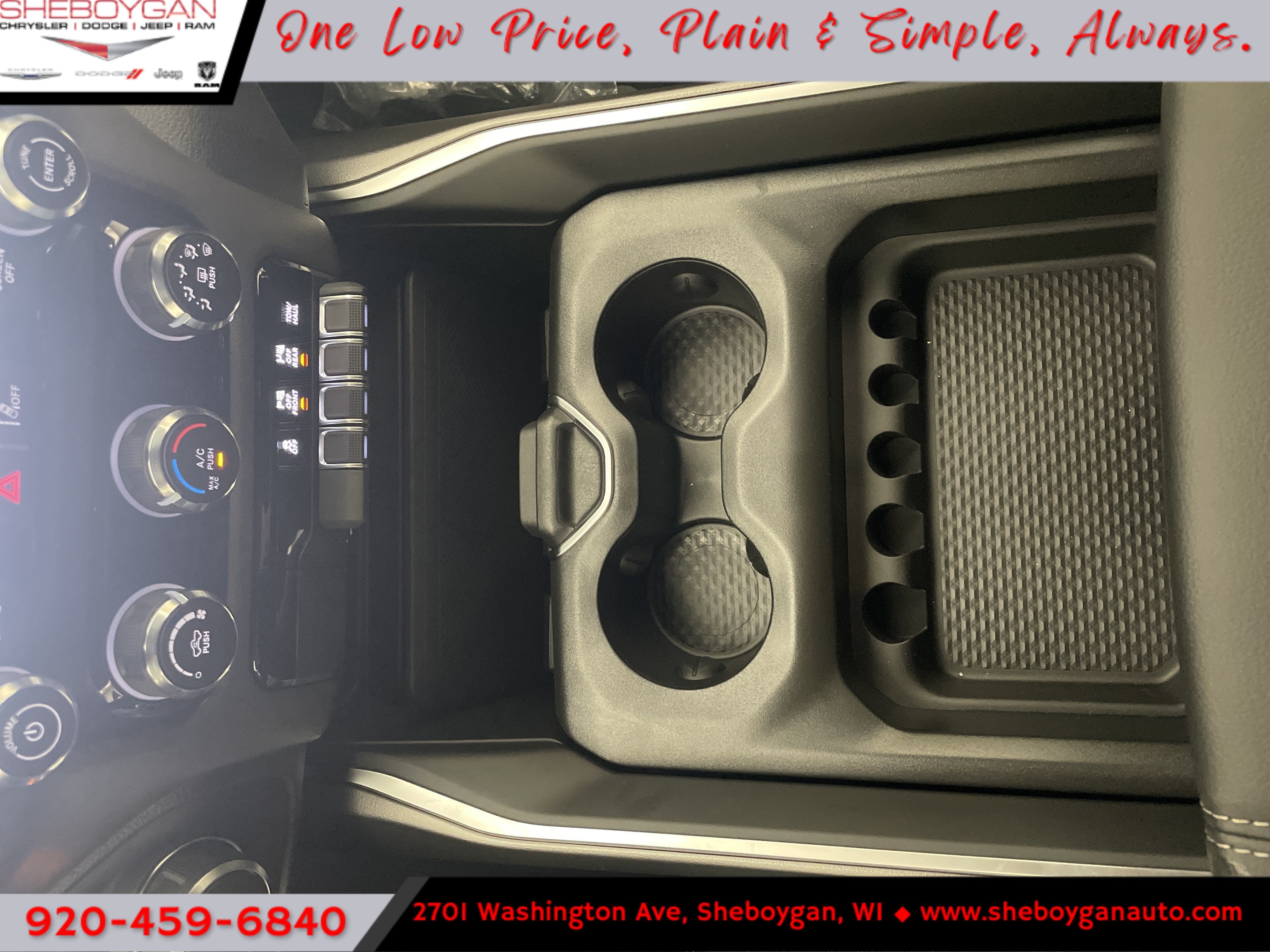 2026 RAM Ram 1500 RAM 1500 EXPRESS CREW CAB 4X4 5'7' BOX