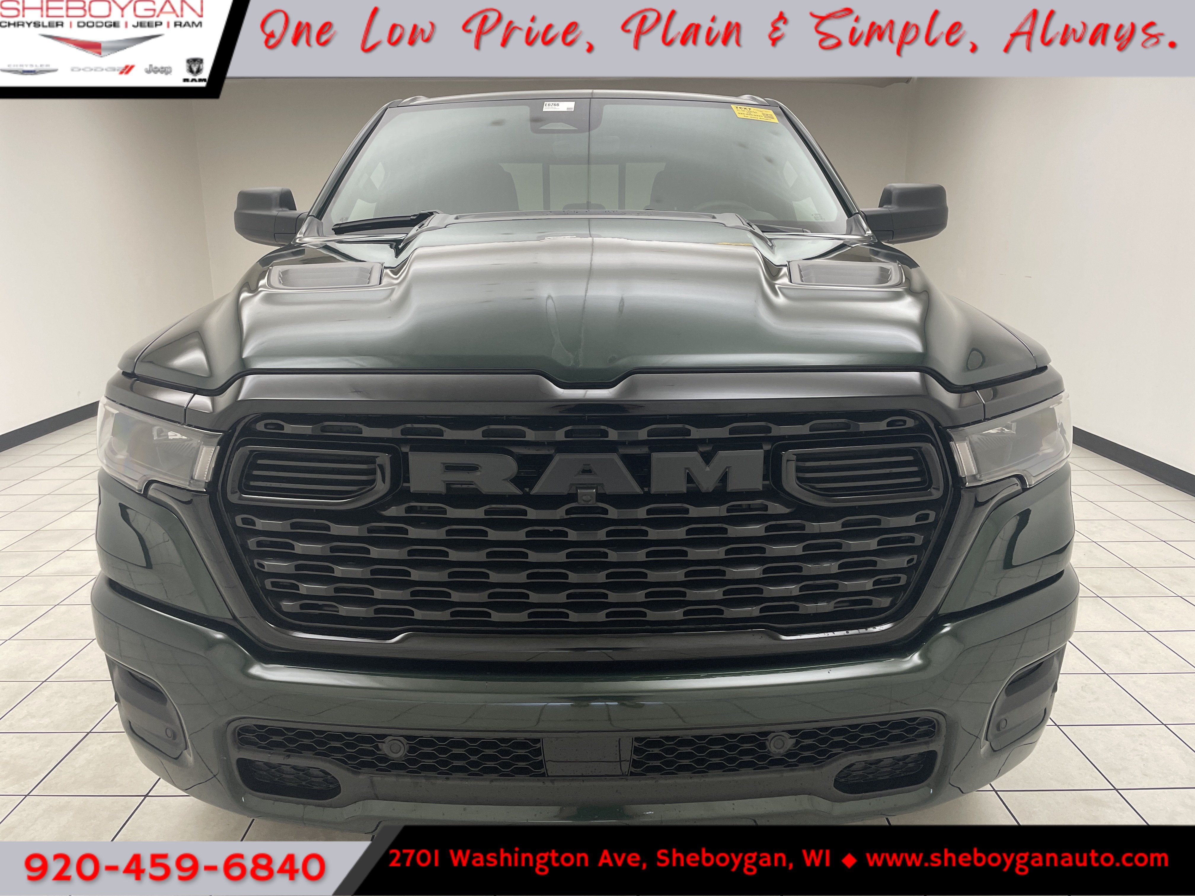 2026 RAM Ram 1500 RAM 1500 EXPRESS CREW CAB 4X4 5'7' BOX
