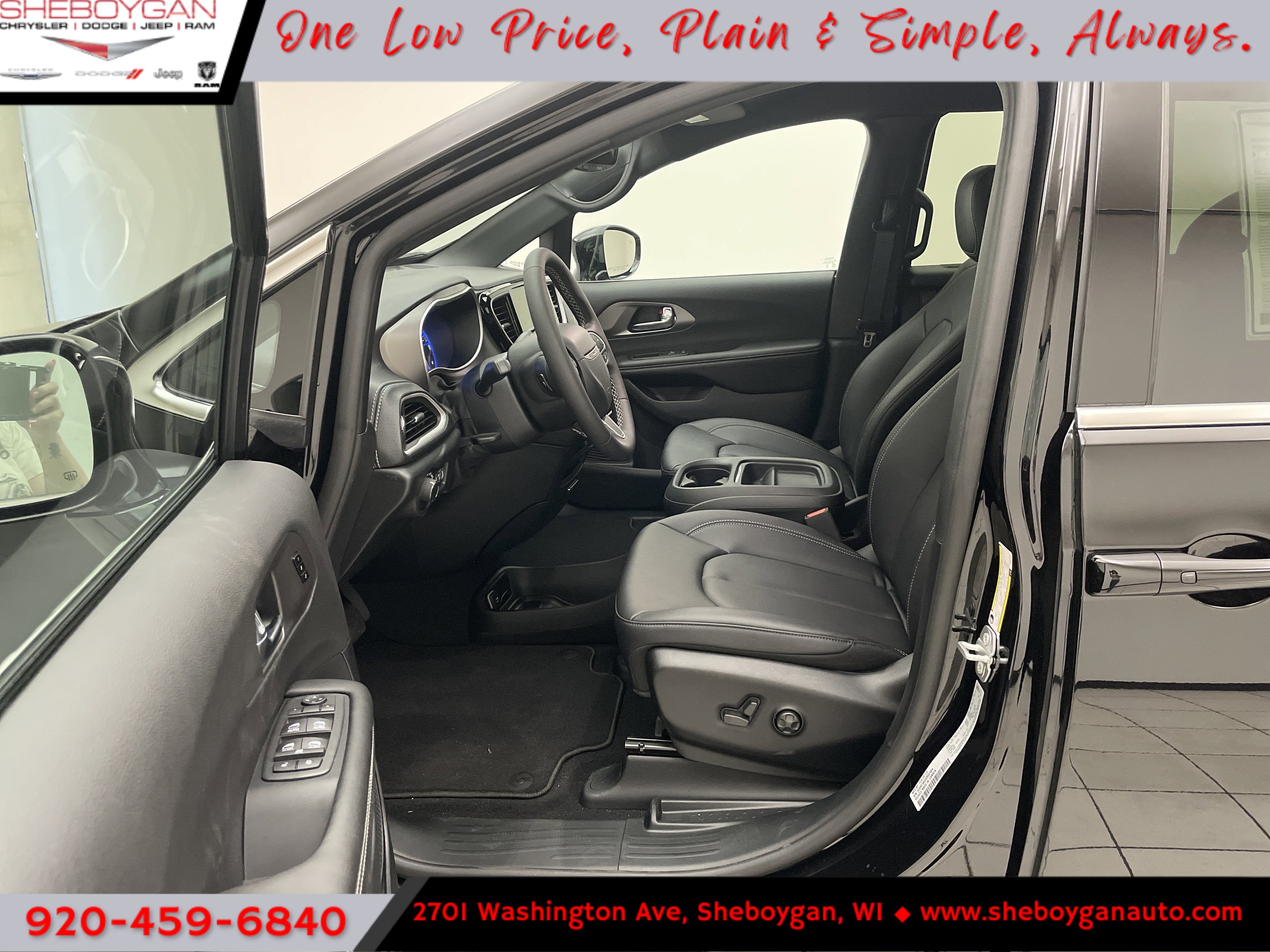 2027 Chrysler Pacifica PACIFICA SELECT