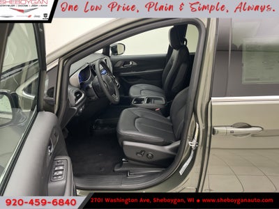 2027 Chrysler Pacifica PACIFICA SELECT