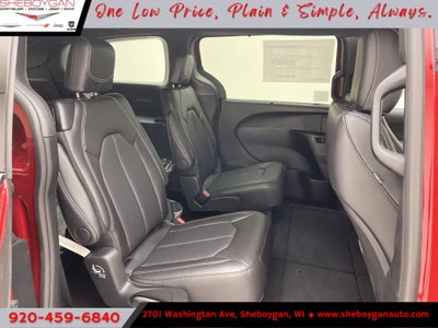 2025 Chrysler Pacifica PACIFICA SELECT