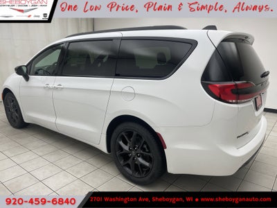 2026 Chrysler Pacifica PACIFICA SELECT