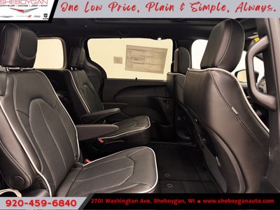 2027 Chrysler Pacifica PACIFICA LIMITED