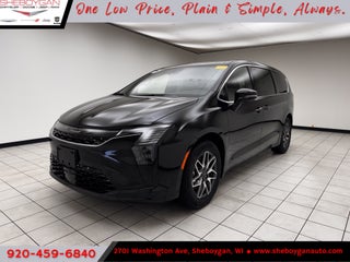 2027 Chrysler Pacifica PACIFICA LIMITED