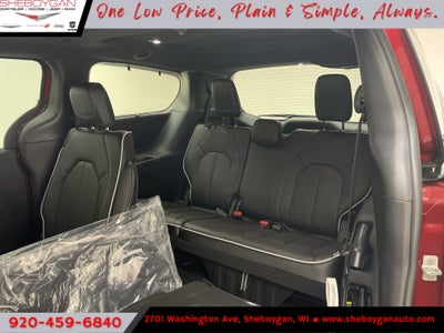 2027 Chrysler Pacifica PACIFICA LIMITED