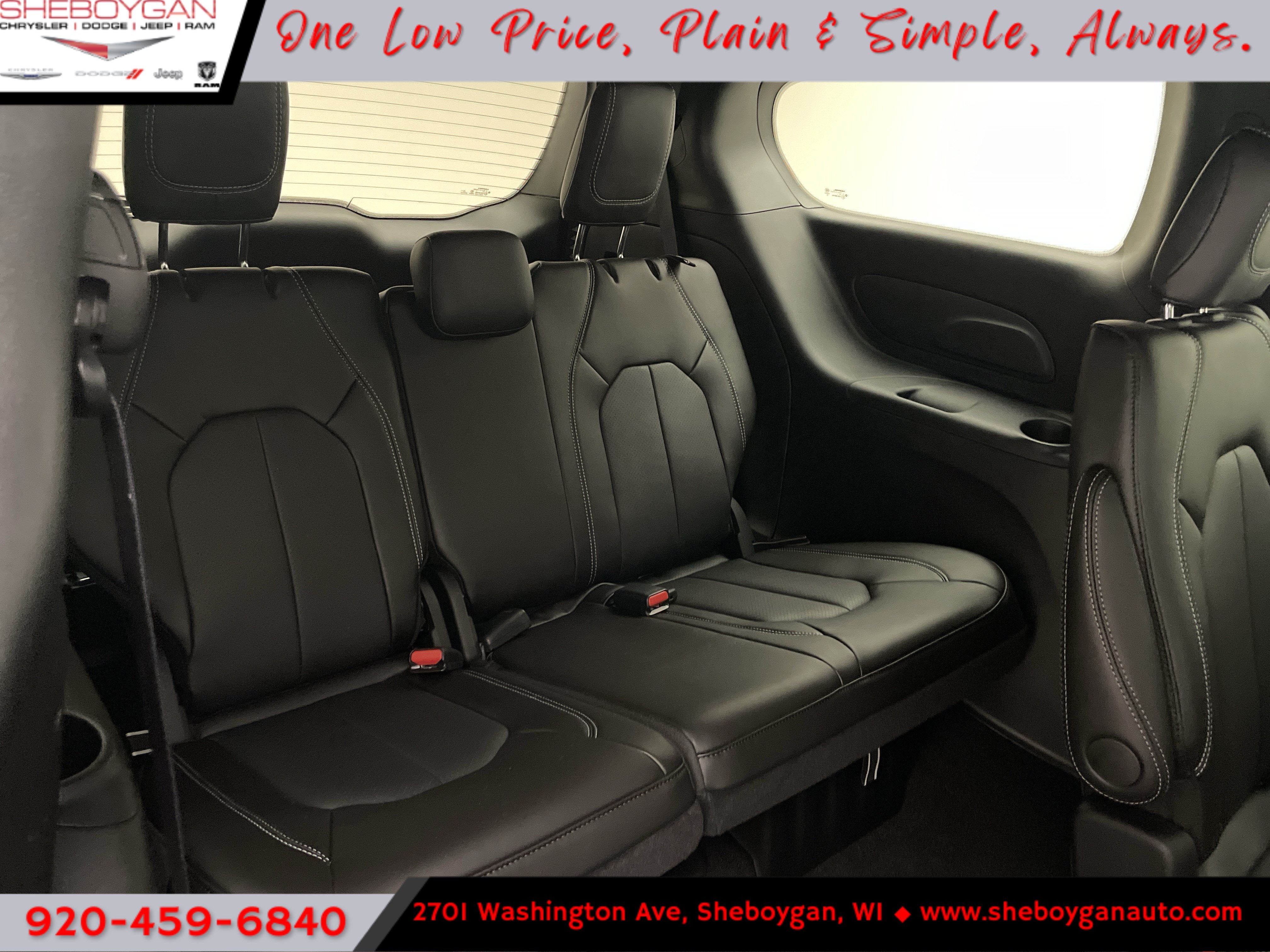 2027 Chrysler Pacifica PACIFICA SELECT AWD